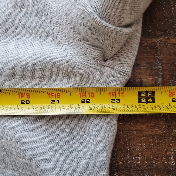 Tommy Hilfiger Men's Button Down Regular Fit Solid Cardigan Sweater Sz XL Gray - Picture 9 of 11